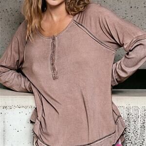 POL Women's Boho Western Shirt Brown Oversized Henley Blouse Size Medium